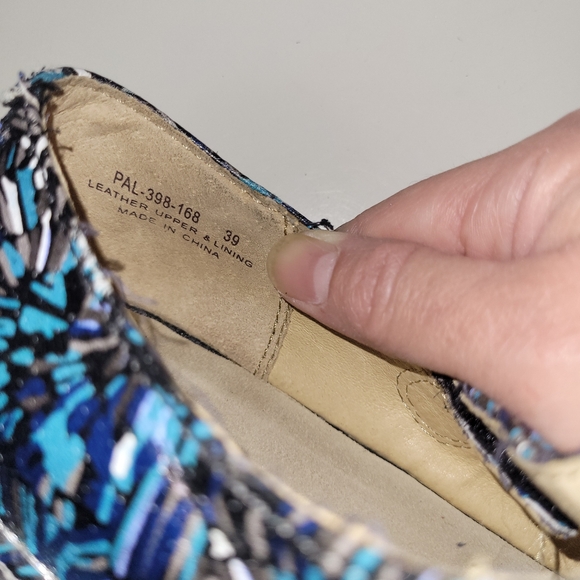 Allegria Paloma Blue Collage Mary Janes, VGUC, Size 39 - Picture 11 of 11